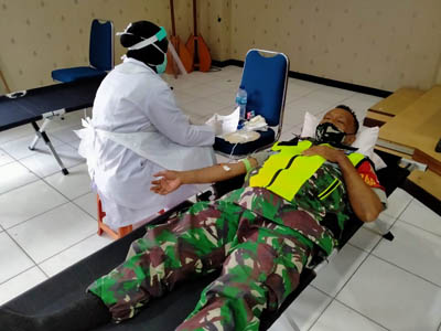  Personel Koramil 03/Siak Mengikuti Bhakti Sosial Donor Darah